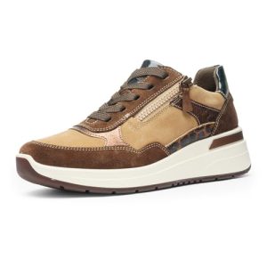 Women Low-Top Sneakers