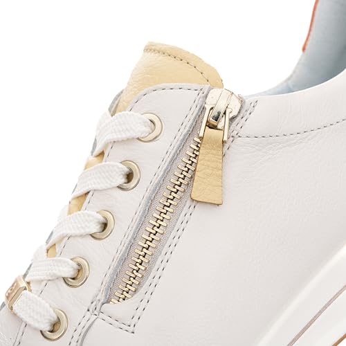 Women's Low-Top Sneakers