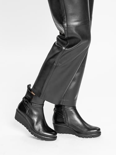 Women's Classic Ankle Boot