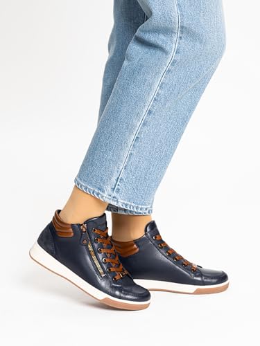 Women's Low-Top Sneakers